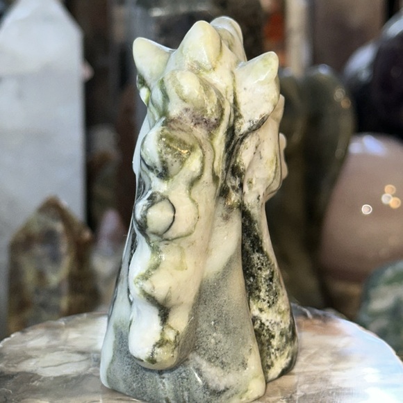 🎄SALE🎄Green Jade Crystal Unicorn Carving! - Picture 5 of 8